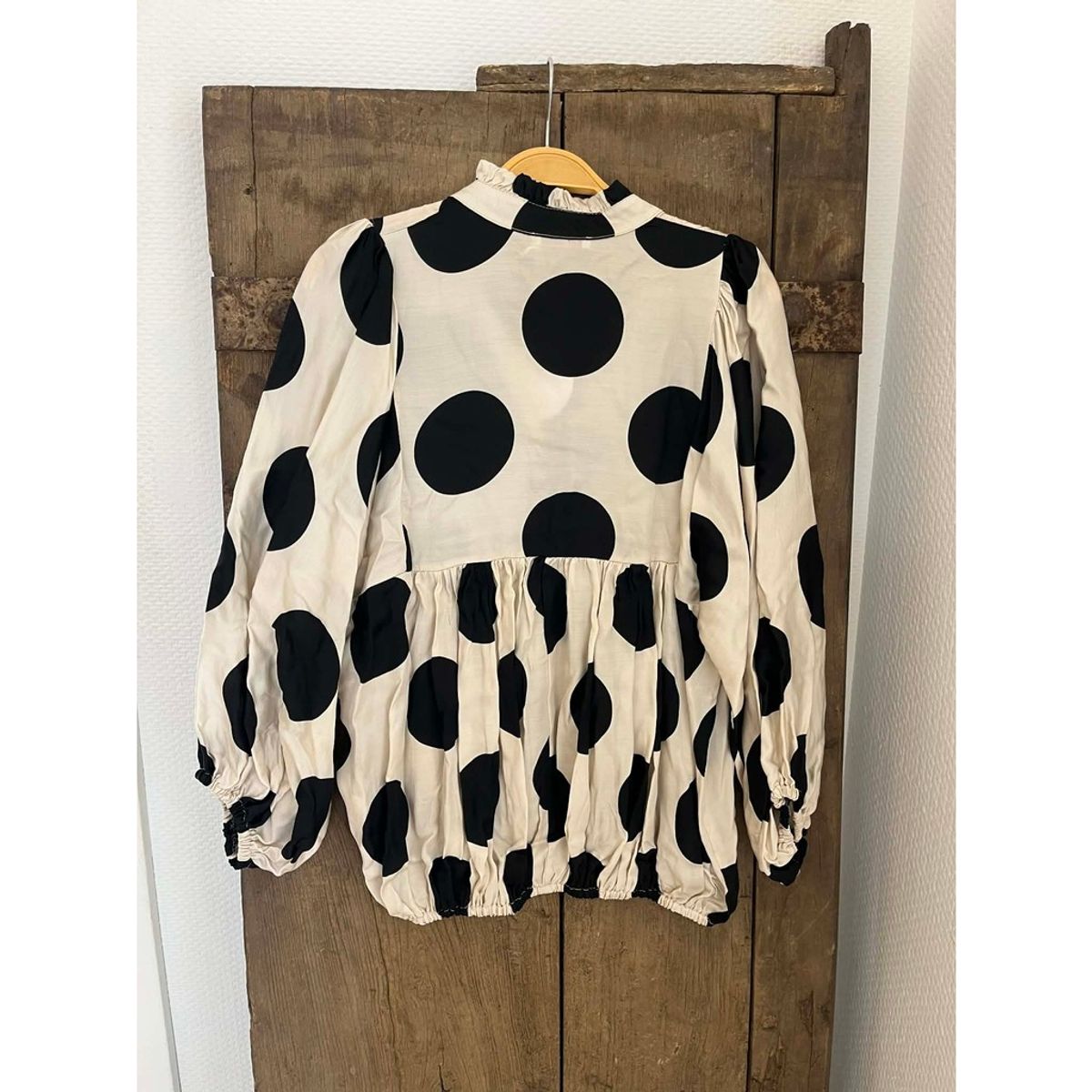 MICHELLA BLOUSE DOTS