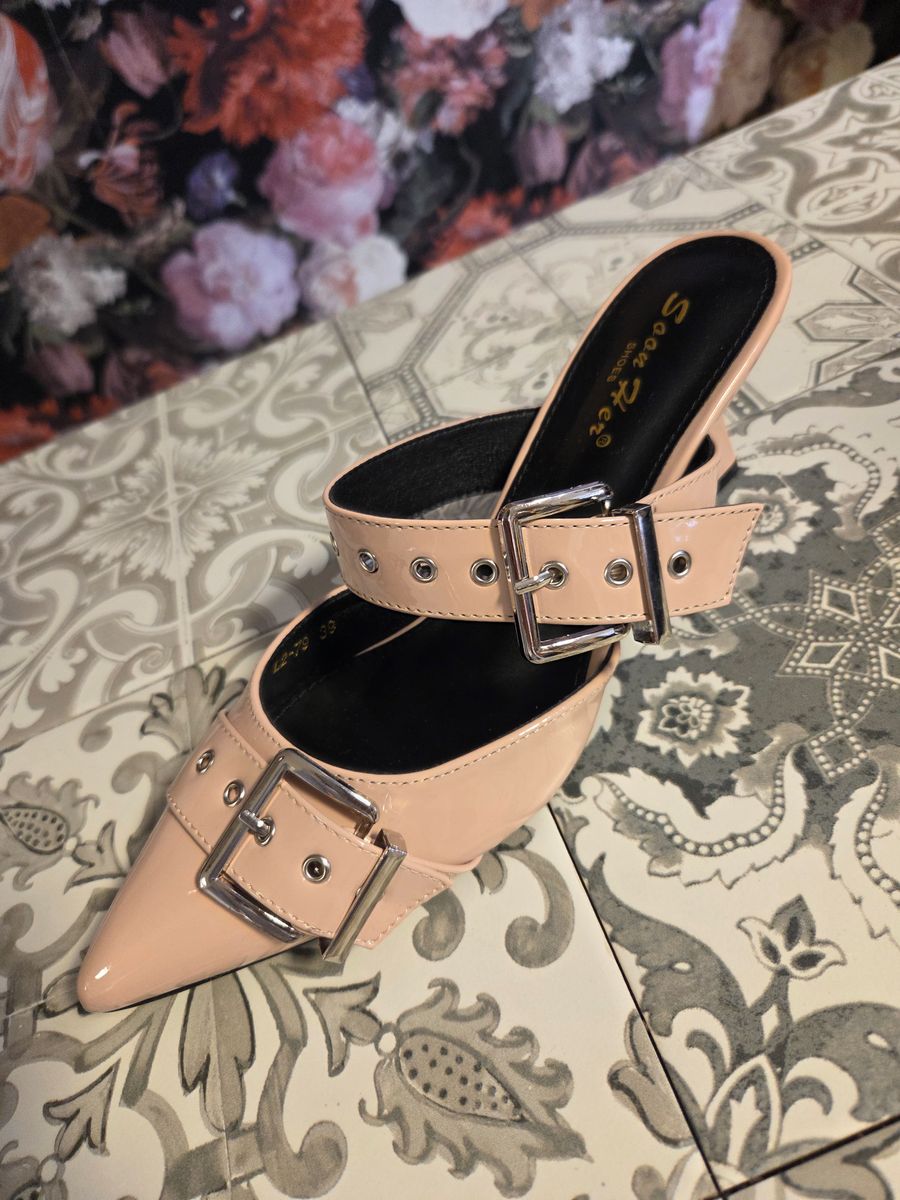 JUNE SHOES
