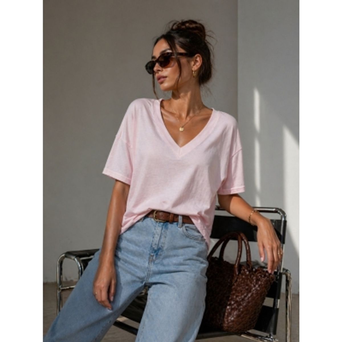 BASIC TEE