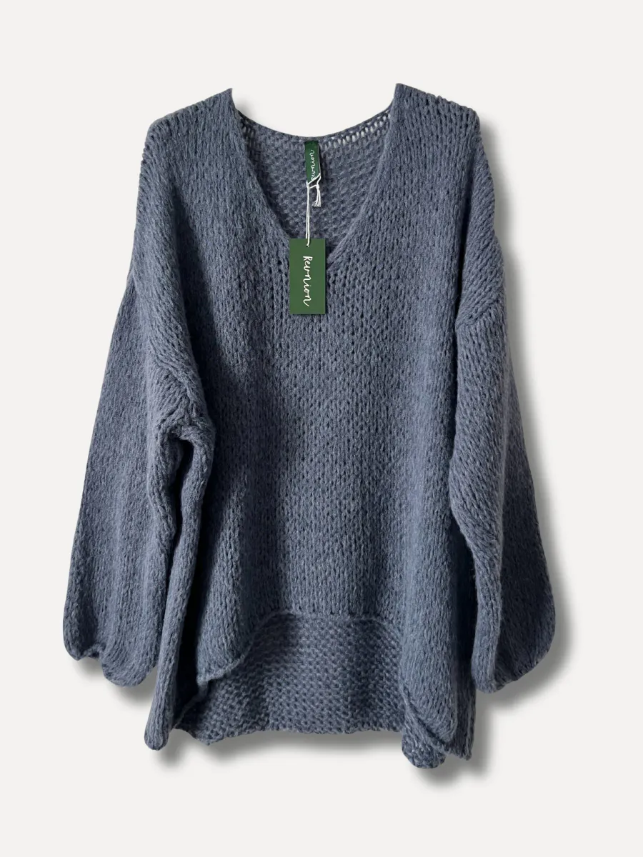 FALLING SWEATER