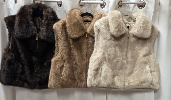 Hovedbilde BILLI VEST FAKEFUR